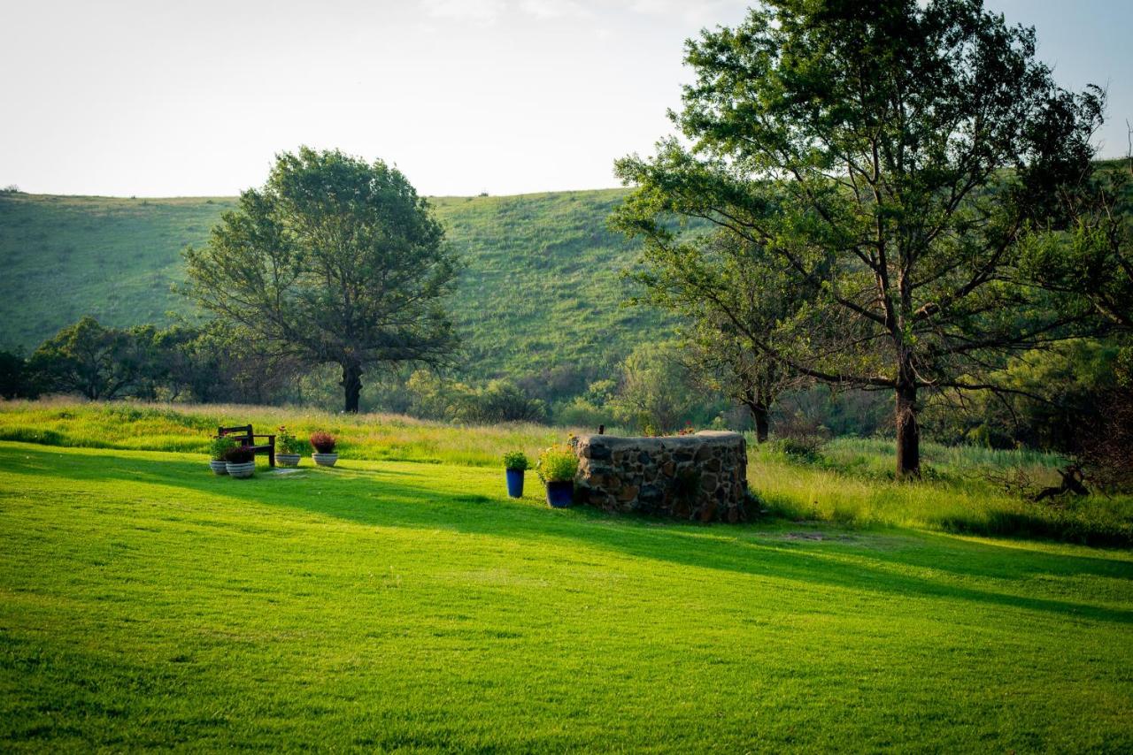 Wetlands Country House & Sheds Wakkerstroom Bagian luar foto